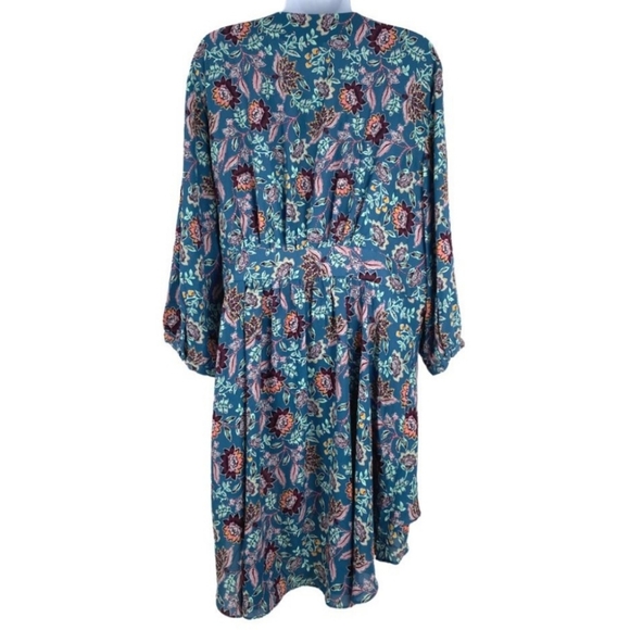 Torrid Floral Georgette Floral Wrap Peasant Top - Picture 4 of 15